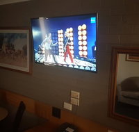 Hilltops Retreat Motor Inn - Whitsundays Accommodation