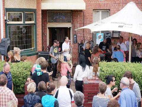 Holgate Brewhouse - Whitsundays Accommodation 2