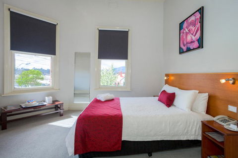 Holgate Brewhouse - Whitsundays Accommodation 1