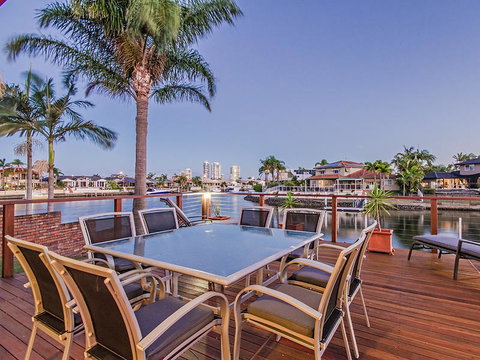 Holiday Home Amaroo - Whitsundays Accommodation 1
