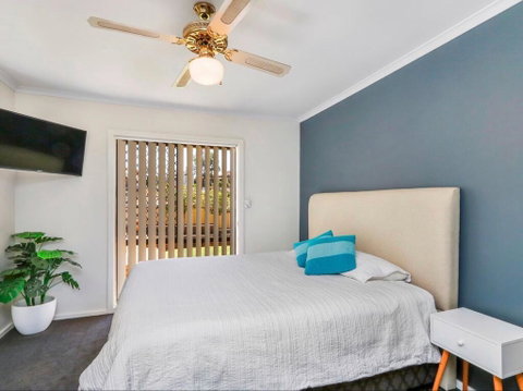 Home Away From Home - Whitsundays Accommodation 2