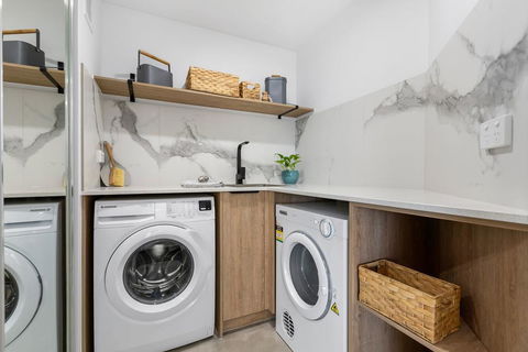 Horizons Holiday Apartments - Whitsundays Accommodation 3