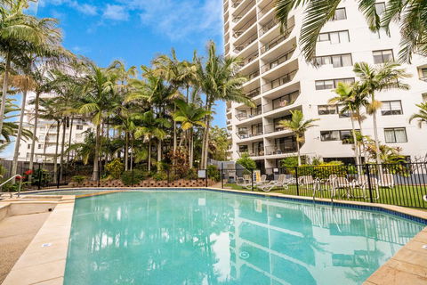 Horizons Holiday Apartments - Whitsundays Accommodation 0