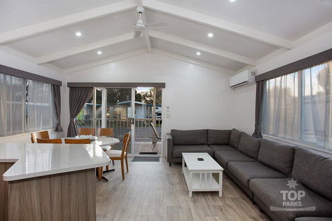Horsham Riverside Caravan Park - Whitsundays Accommodation 0