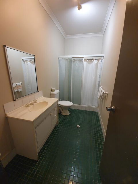 Hotel Allen - Whitsundays Accommodation 3