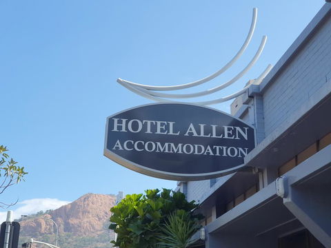 Hotel Allen - Whitsundays Accommodation 0