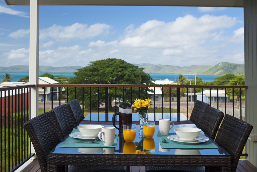 Badu Island QLD Whitsundays Accommodation