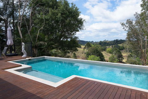Jacaranda Cottages - Whitsundays Accommodation 1