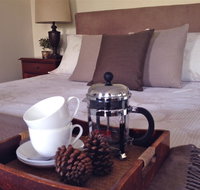 Jacaranda House Bed  Breakfast - Whitsundays Accommodation