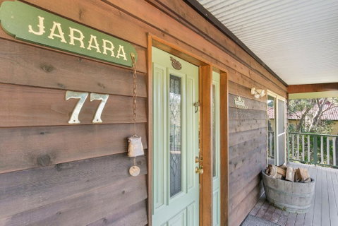 Jarara Cottage - Whitsundays Accommodation 2