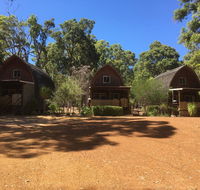 Jarrah Glen Cabins - Whitsundays Accommodation
