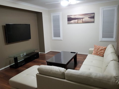 Jasper Place - Whitsundays Accommodation 2