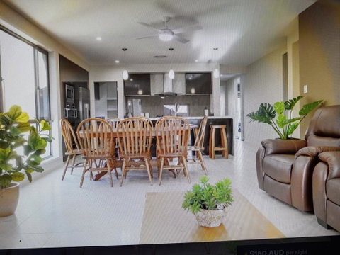 Jasper Place - Whitsundays Accommodation 1