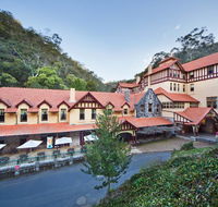 Jenolan Caves House - Whitsundays Accommodation
