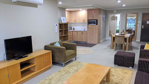 Jewel In The Crowne - Whitsundays Accommodation 2