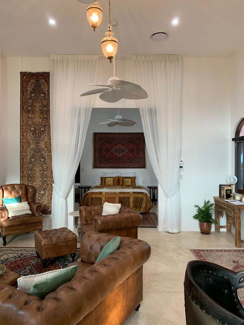 Jodha Bai Retreat - Whitsundays Accommodation 1