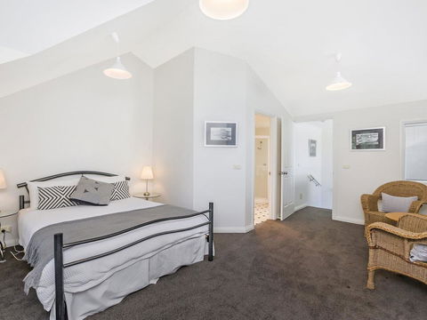 JOHANSSON'S PERCH No. 3 - Whitsundays Accommodation 1