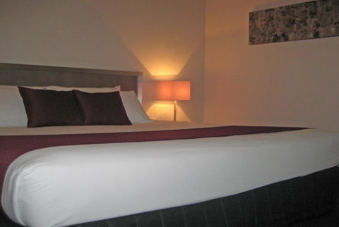 Johnson Road Motel - Whitsundays Accommodation 1