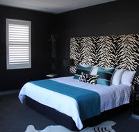 Junction Hotel - Whitsundays Accommodation