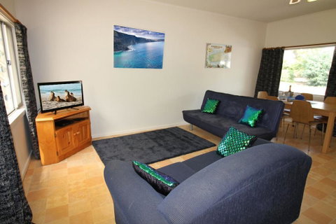 Kangaroo Island Coastal Villas - Whitsundays Accommodation 2