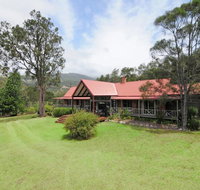 Kangaroo Valley House - Contemporary luxury - Whitsundays Accommodation