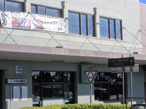 Katoomba Hotel - Whitsundays Accommodation 1