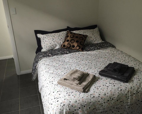 Kats BnB - Whitsundays Accommodation 0