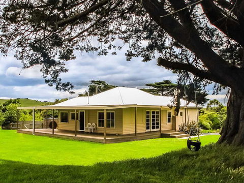 Kilcunda Coast House - Whitsundays Accommodation 1
