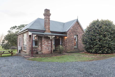 Killynaught Spa Cottages - Whitsundays Accommodation 2