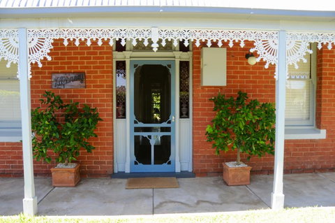 Kilparney House - Whitsundays Accommodation 0