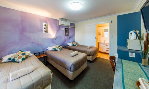 Kingaroy Country Motel - Whitsundays Accommodation 0
