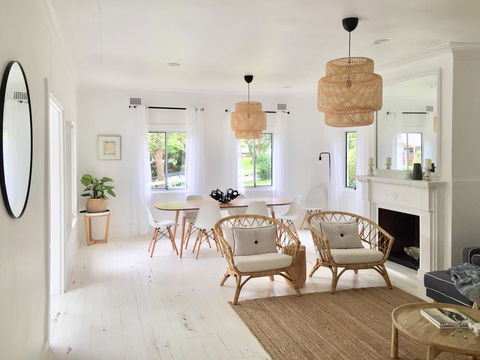 Kookaburra House, Newport - Whitsundays Accommodation 0