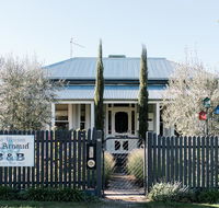 La Maison St Arnaud - Whitsundays Accommodation