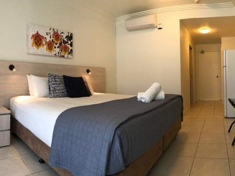 Lagoons Studio Swim Out With Heated Pool - Whitsundays Accommodation 2