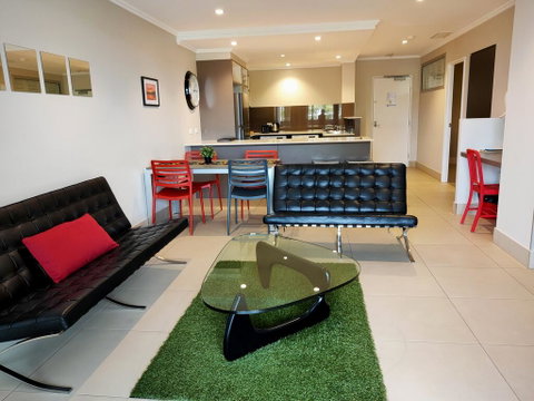 Laguna Serviced Apartments - Whitsundays Accommodation 3