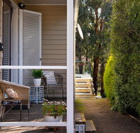 Lake Como Studio - Whitsundays Accommodation