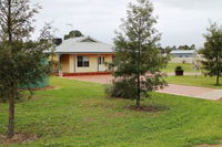 Book Sea Lake Accommodation Vacations Whitsundays Accommodation Whitsundays Accommodation