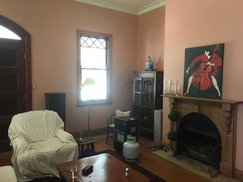 Lakehouse Two Maleny - Whitsundays Accommodation 2