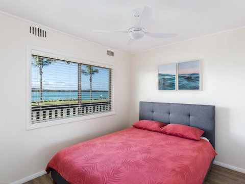 Lakeside Flats 6 - Whitsundays Accommodation 1