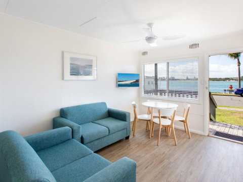 Lakeside Flats 6 - Whitsundays Accommodation 0