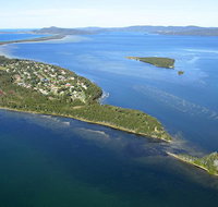 Lakeview Lodge - Whitsundays Accommodation