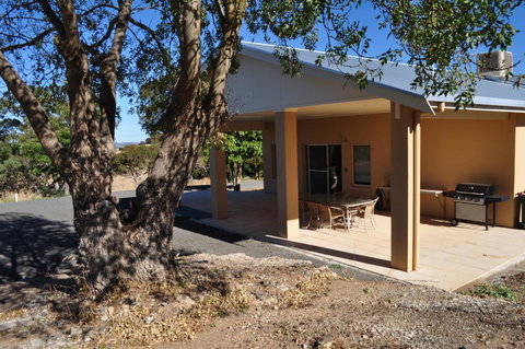 Lambert Estate Retreat - Whitsundays Accommodation 0