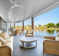 Lavish  Luxurious Noosa Waters - Whitsundays Accommodation