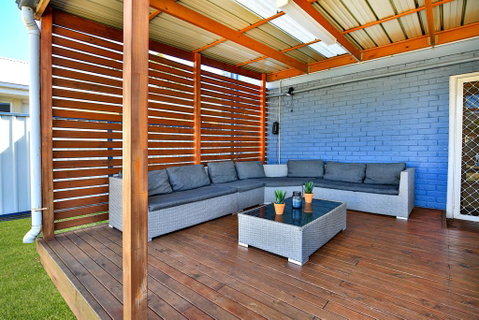 Lazy Days Beach House, Jervis Bay - Pet Friendly, 4 Mins Walk To Beach - Whitsundays Accommodation 2