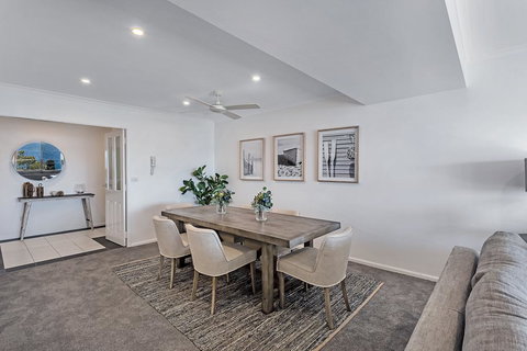 Le Vogue, Unit 22, 16 Magnus Street - Whitsundays Accommodation 3