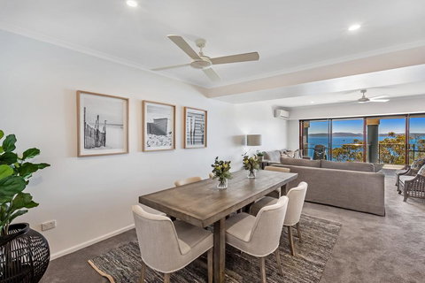 Le Vogue, Unit 22, 16 Magnus Street - Whitsundays Accommodation 2