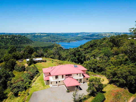 Lemon Grove - Whitsundays Accommodation 0