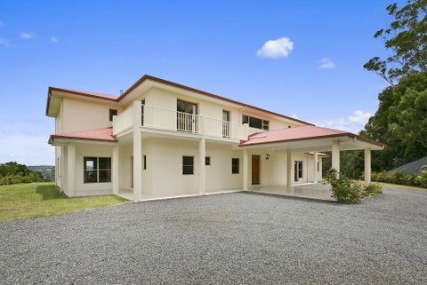 Lemon Grove - Whitsundays Accommodation 1