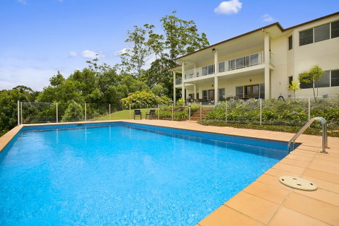 Lemon Grove - Whitsundays Accommodation 3