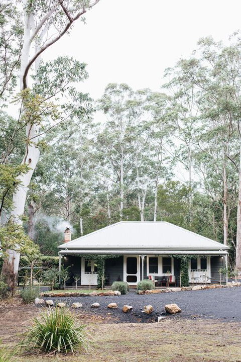 Lemon Tree Cottage - Bendeela - Whitsundays Accommodation 3